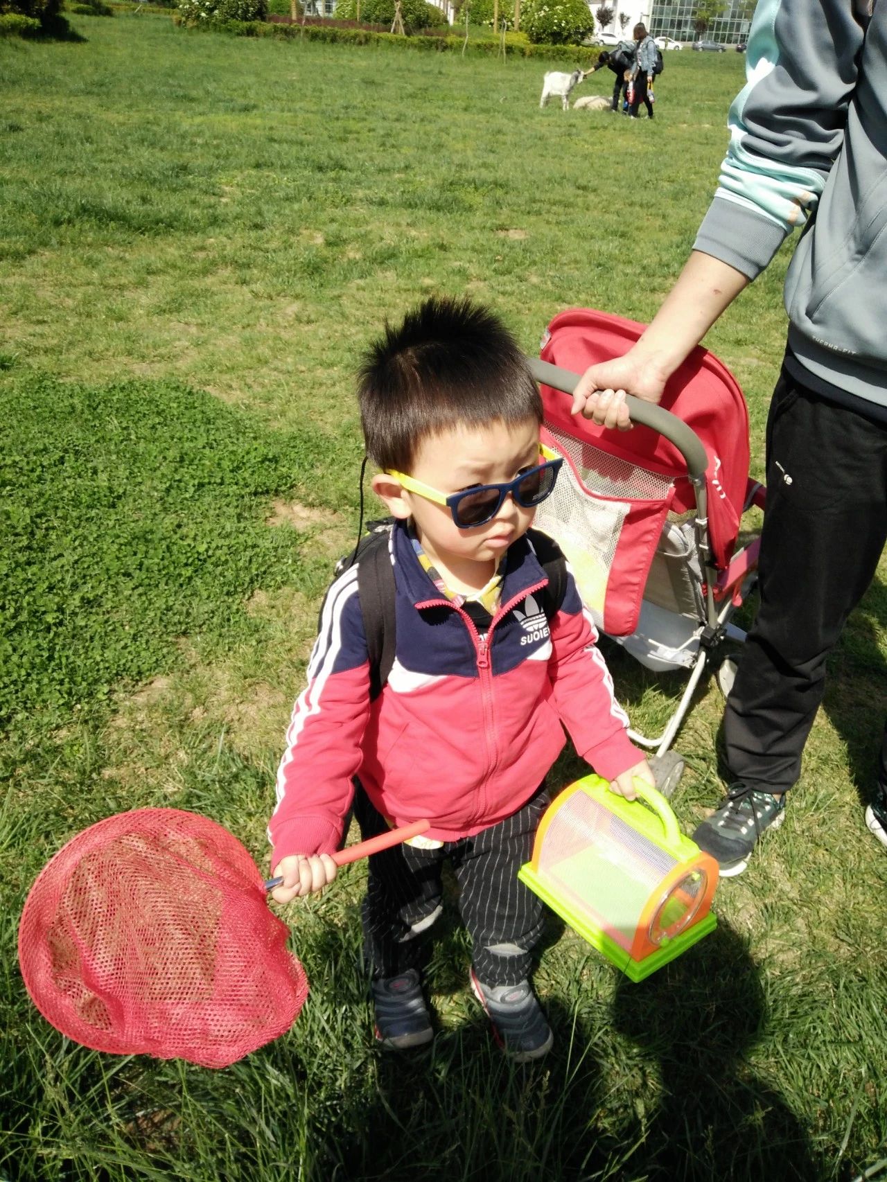 便宜又实用的儿童墨镜,买了个墨镜居然是双层