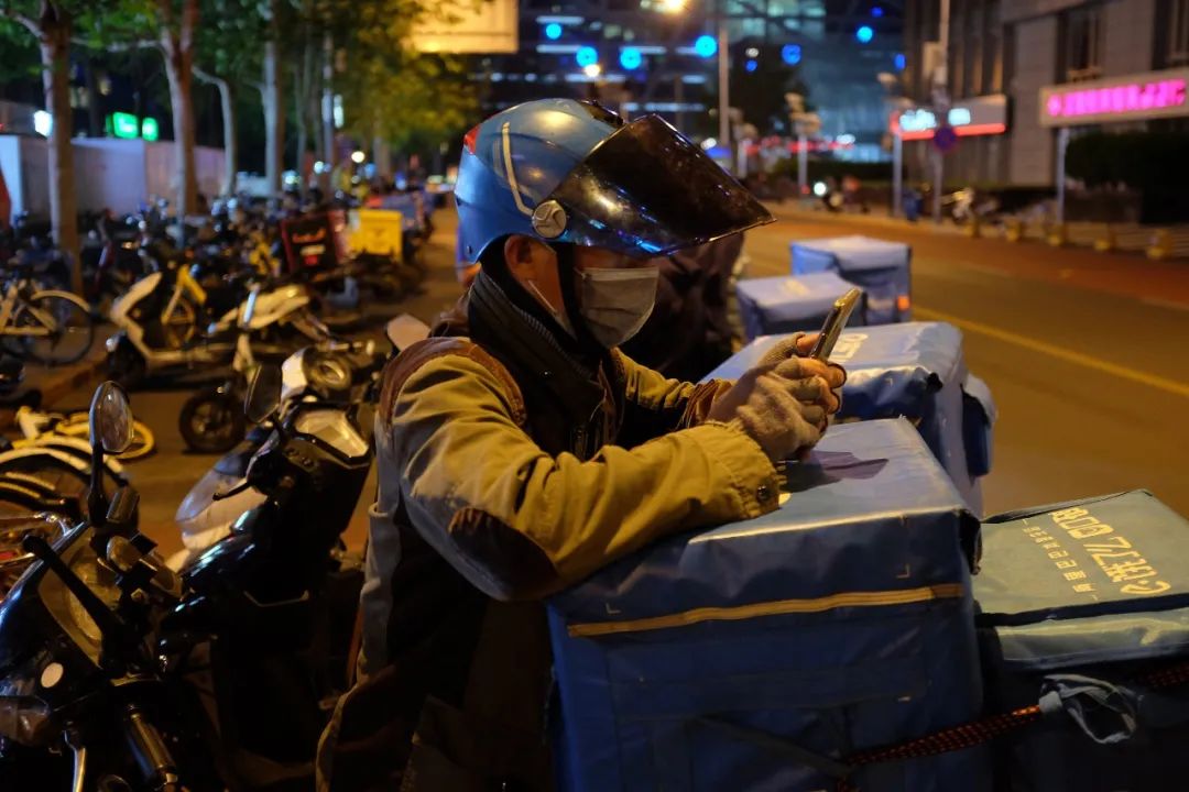 外卖骑手困局如何解决,外卖骑手走出困局