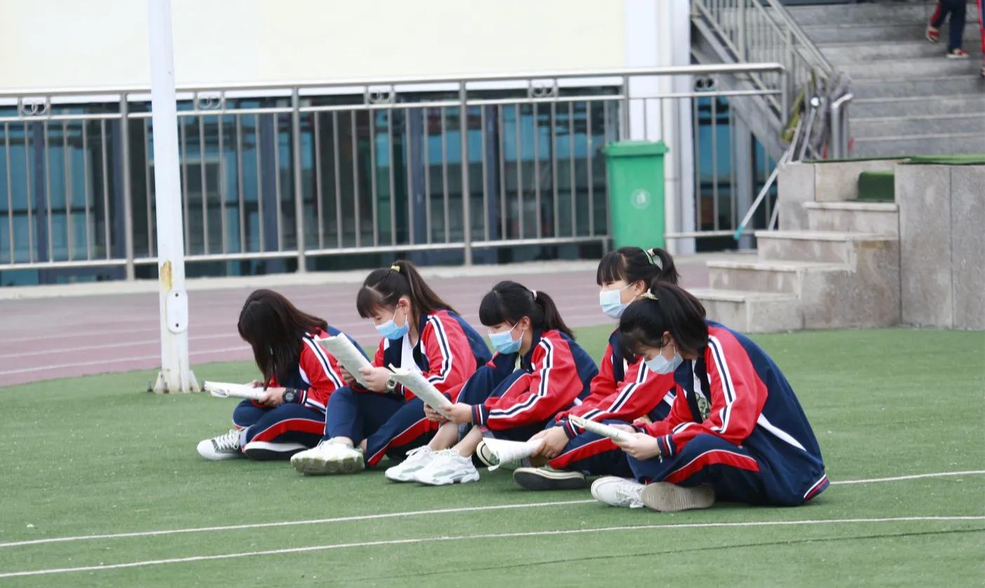 郏县崇德实验学校收费标准,郏县李口乡崇德实验学校