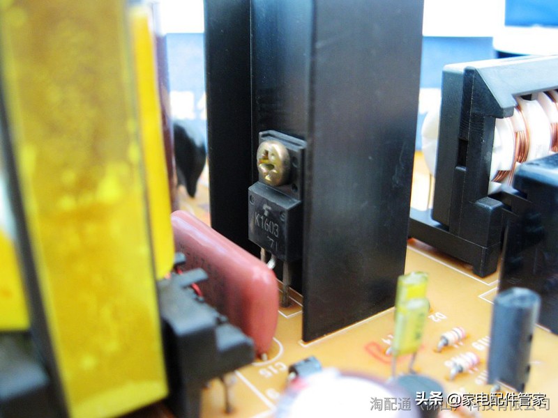 怎样对电路板快速维修入门讲解,交流220伏变12伏电路板如何检修