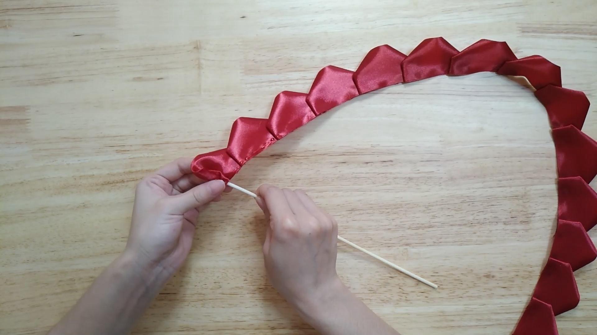 自制丝带玫瑰花花束,自制玫瑰花发饰图解