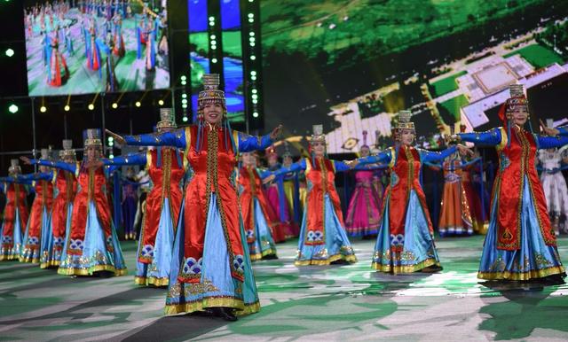 内蒙古全民健身日活动现场,全民健身传递正能量包头市