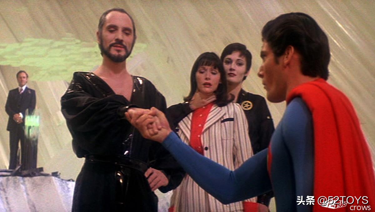 英雄还是暴君Prime1StudioDC佐德将军漫画版1/3雕像前瞻