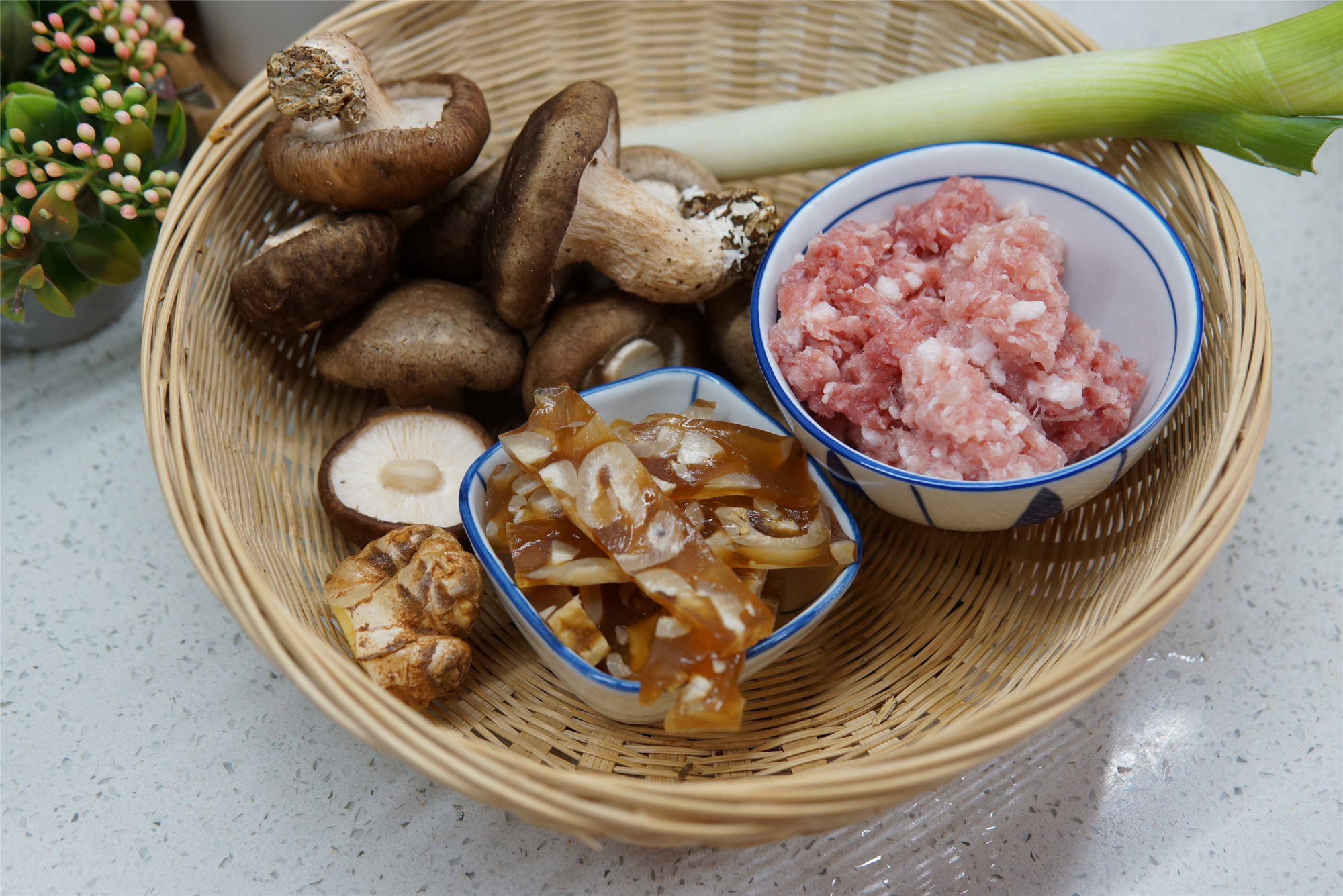 蒸包子调肉馅的正确方法,蒸包子调馅教程全过程