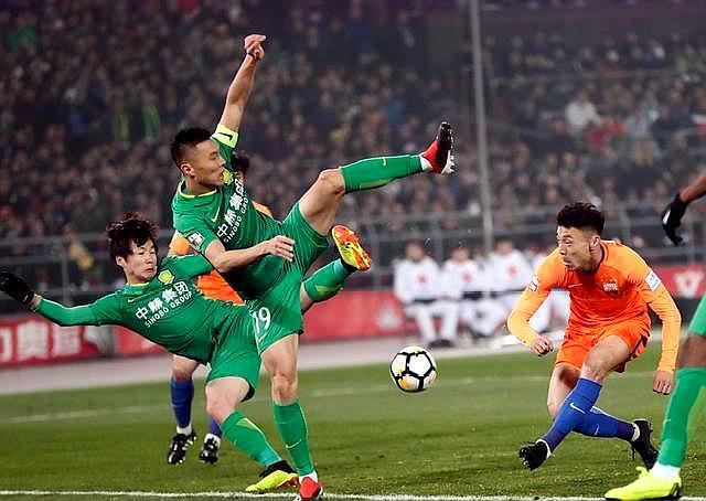 足协杯半决赛鲁能主场1:0上海,足协杯决赛鲁能国安第一回合