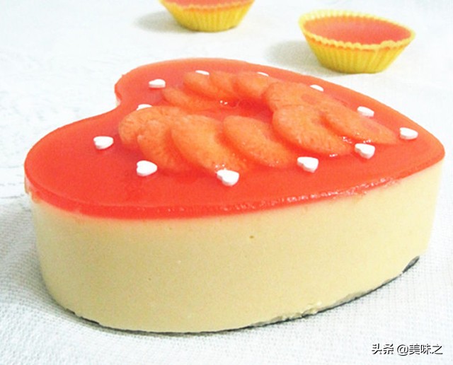 慕斯围边8寸慕斯蛋糕配方步骤,慕斯蛋糕做法六寸