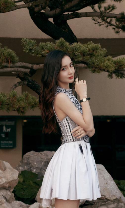 baby大长腿有多细,baby的腿好不好看