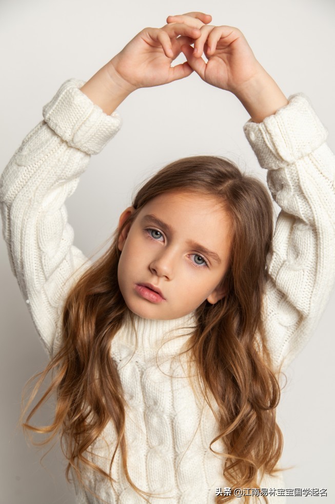 清新脱俗干净阳光的女孩名字,清雅有深意的名字女孩