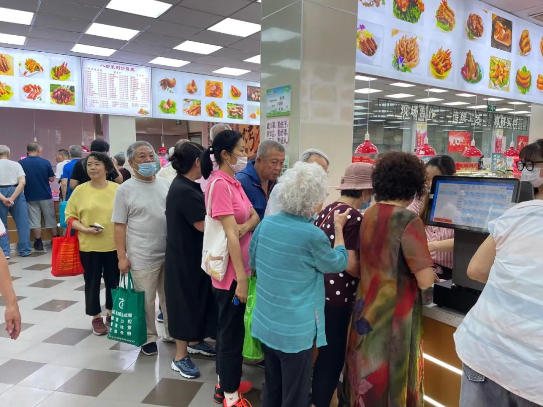 奋斗百年路启航新征程现场,昆明冠生园百年老字号