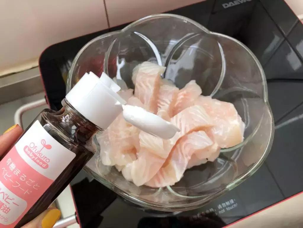 酸甜菠萝龙嘴鱼,番茄菠萝龙利鱼