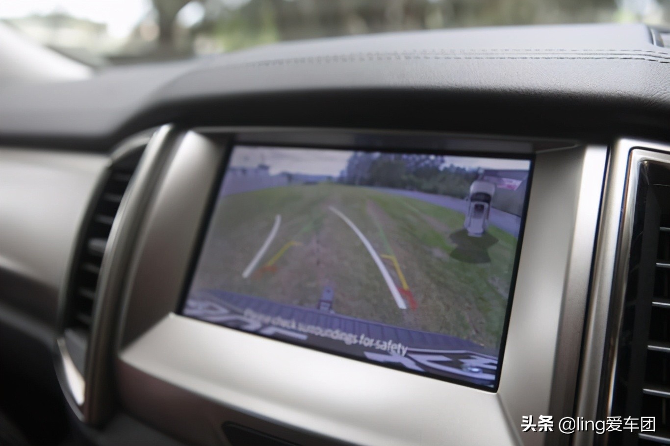 福特2023柴油版撼路者suv,福特撼路者everest2017