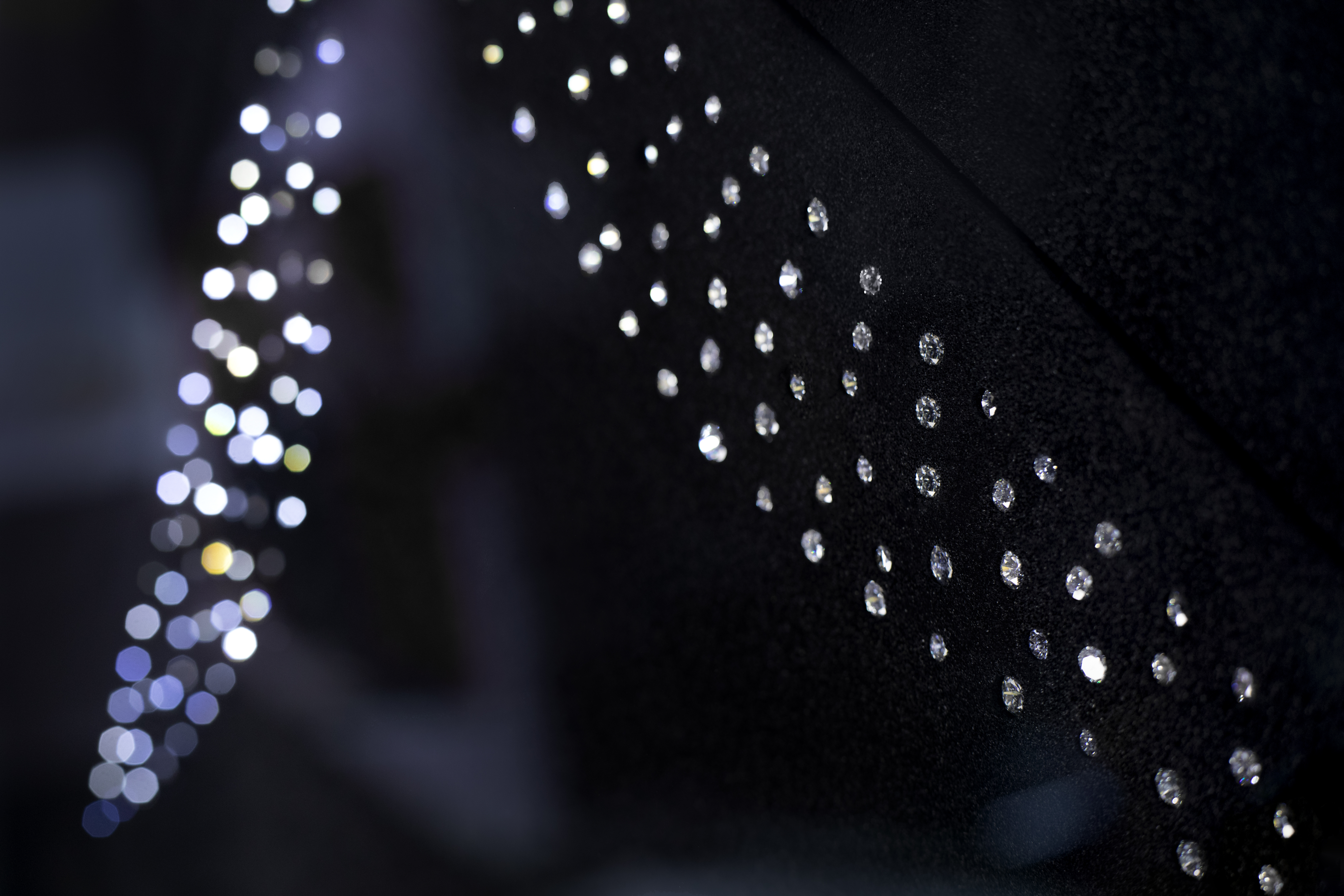 真我，如钻。Libert’aimebyForevermark摩登风尚钻饰升级零售体验，续梦真我如钻