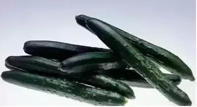 100元人民币在各国能买到什么,100元人民币在各国能买到啥