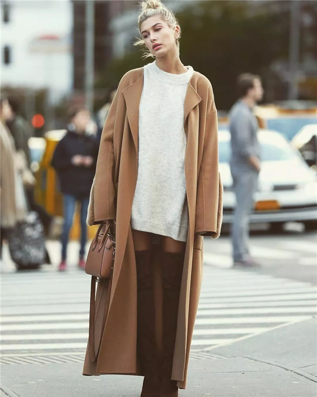 浅驼色和深驼色哪个颜色好看打底,浅驼色最佳10种颜色搭配