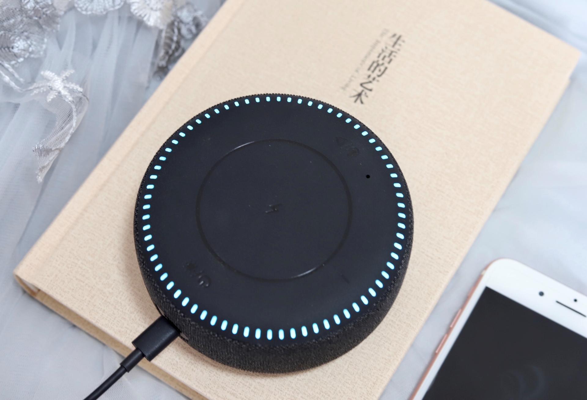 zmi紫米无线充音响,zmi无线充蓝牙音箱