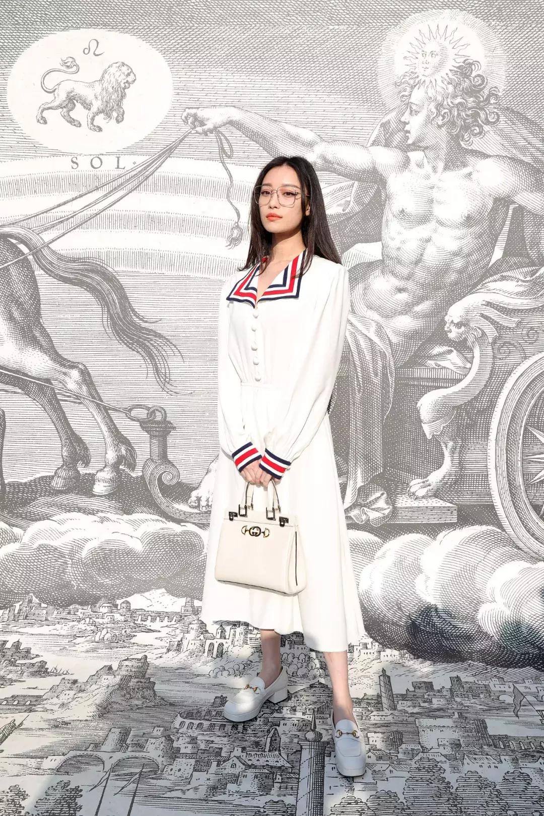 米兰时装周明星合影,明星米兰时装周造型刘诗诗