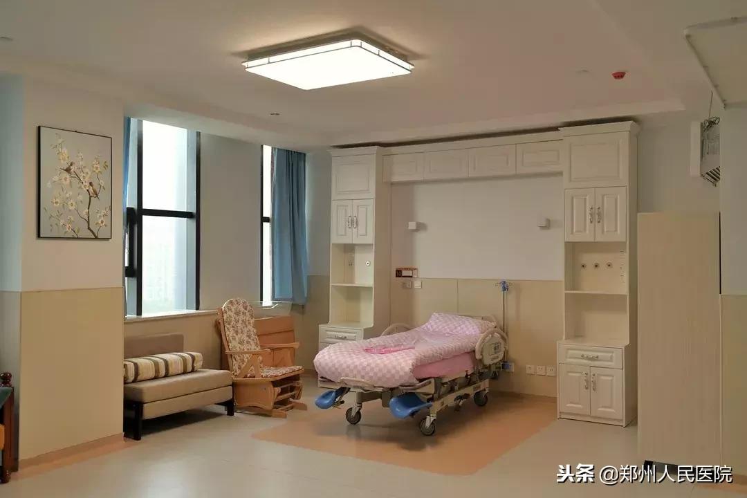 三甲医院看病难挂号,三甲医院人满为患看病难