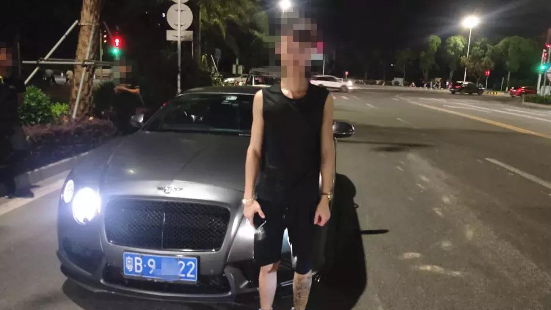 三菱翻车事故视频,三菱飙车事故