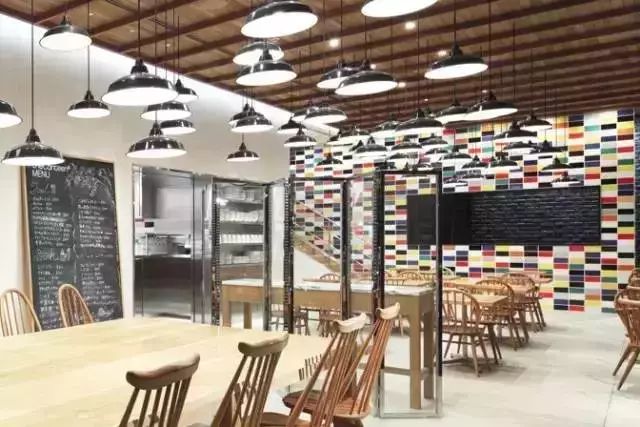 深度解析优衣库成功之秘,优衣库从生产到门店的过程