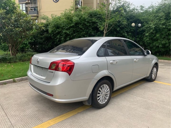 花1.8万买台二手别克车回家过年香吗？