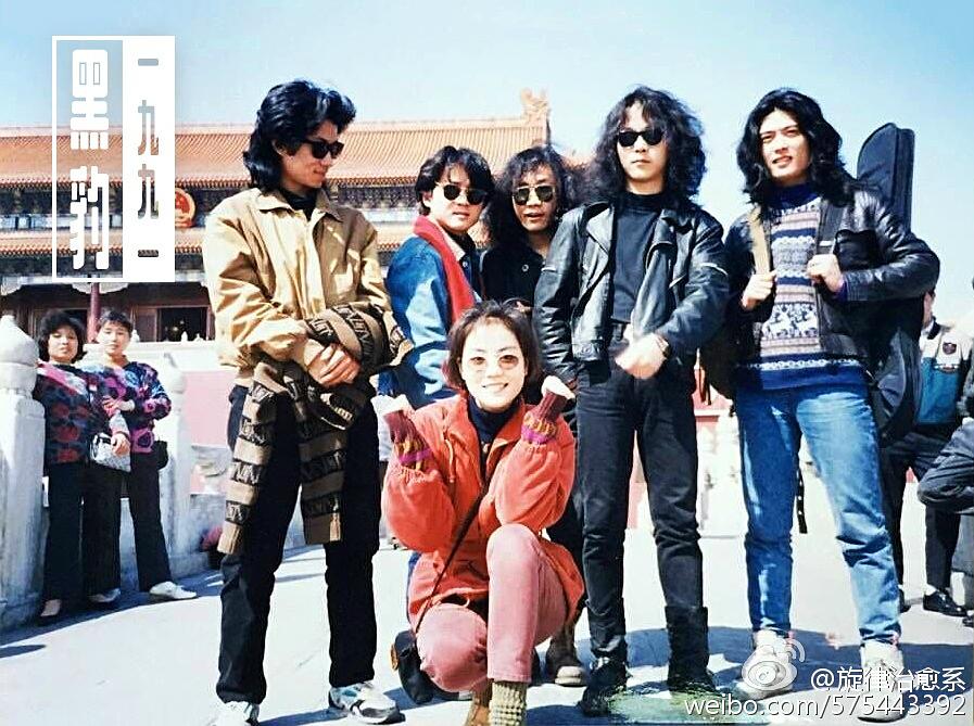 49岁窦唯和自己铁粉三婚俗掉了？这位“王菲前夫”从没成过仙啊！