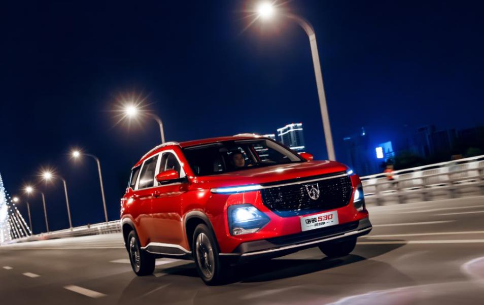 8万就能买的全球车型，一流三大件，3种座椅布局，可挂4种车标