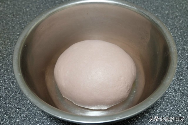 大包子的包子皮,妈妈蒸的大包子美味