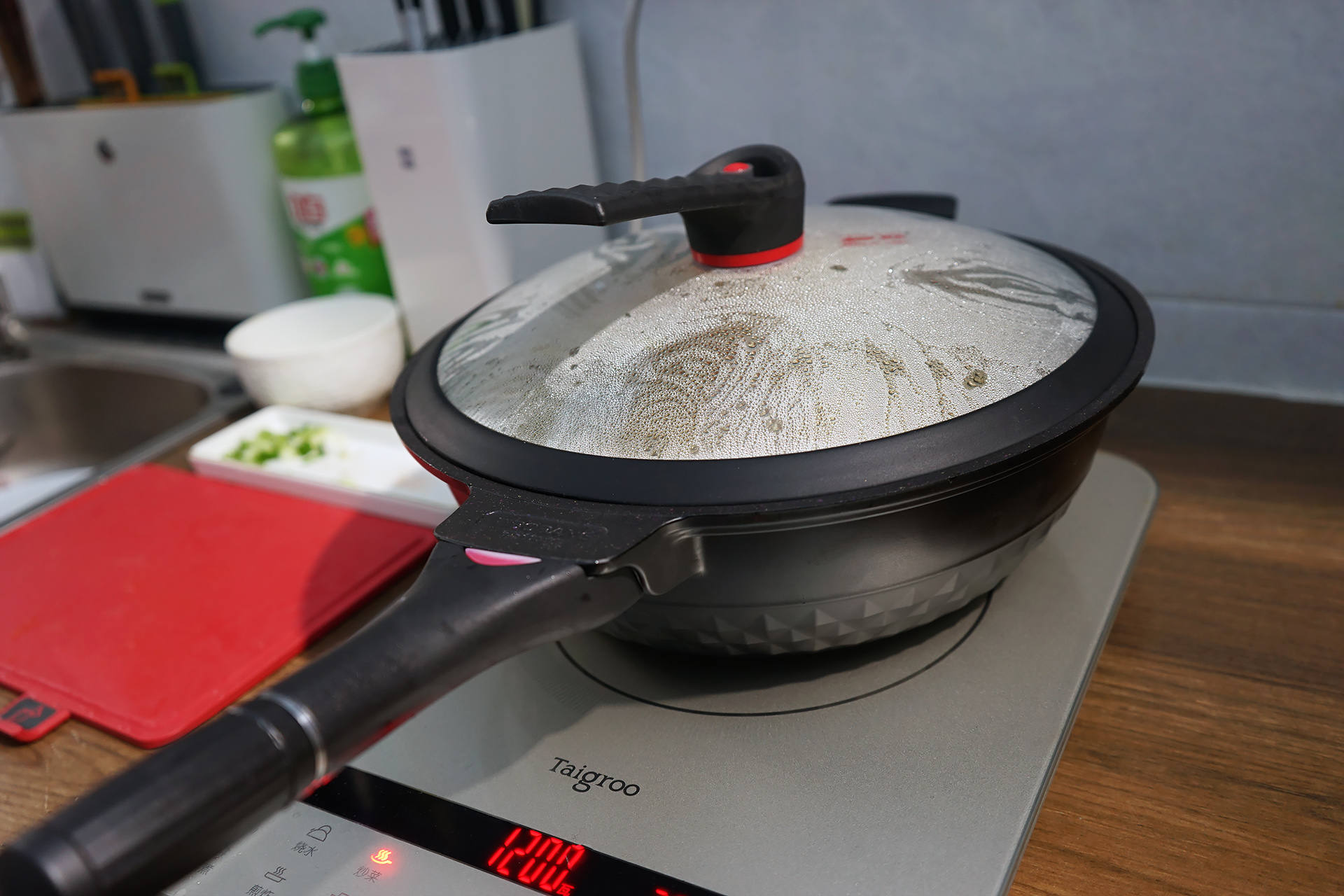 用锅半辈子，终于选到一款耐用好锅，英国帝伯朗不粘锅质保20年