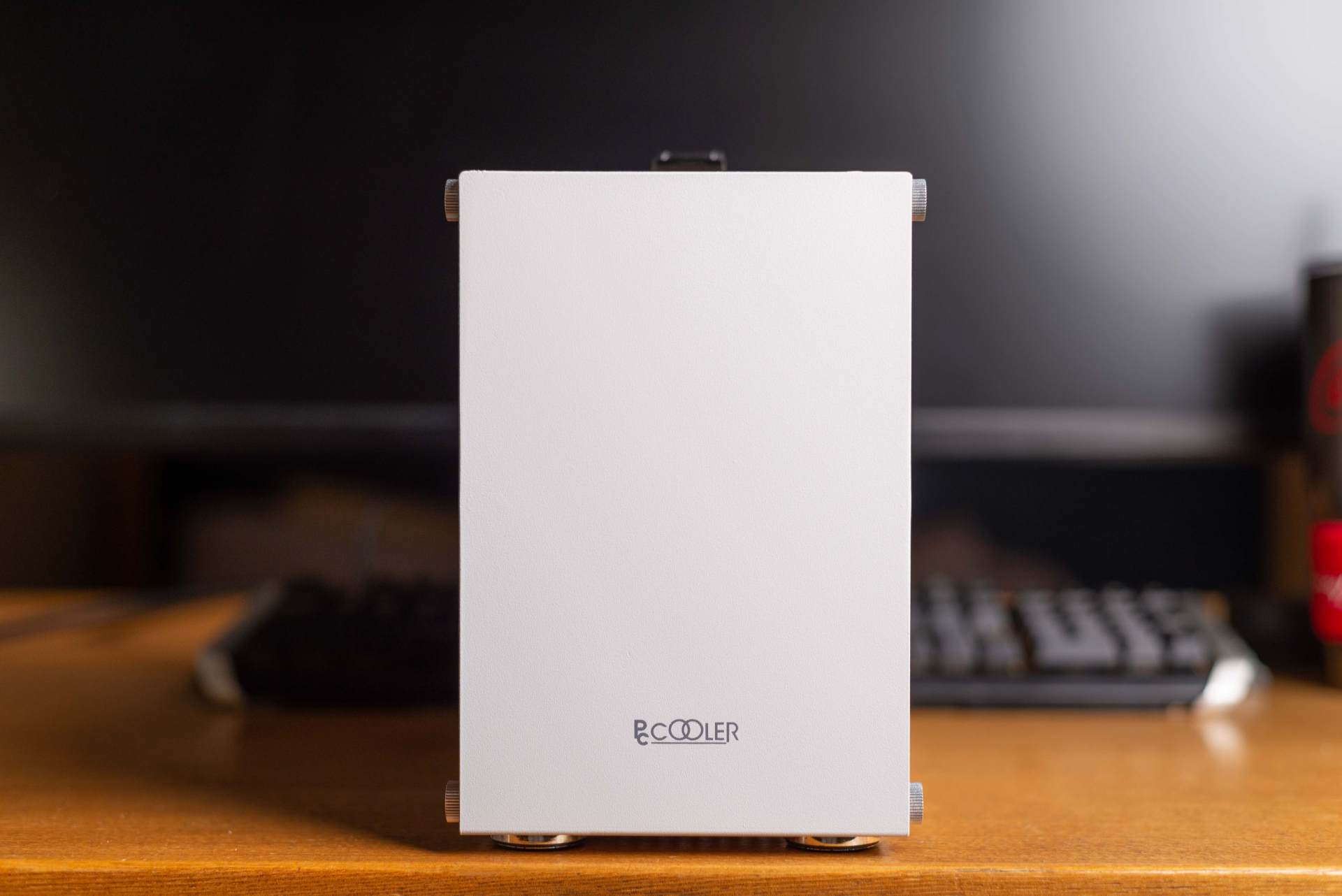 超频三蜂鸟i100pro散热改造,超频三蜂鸟2代itx机箱