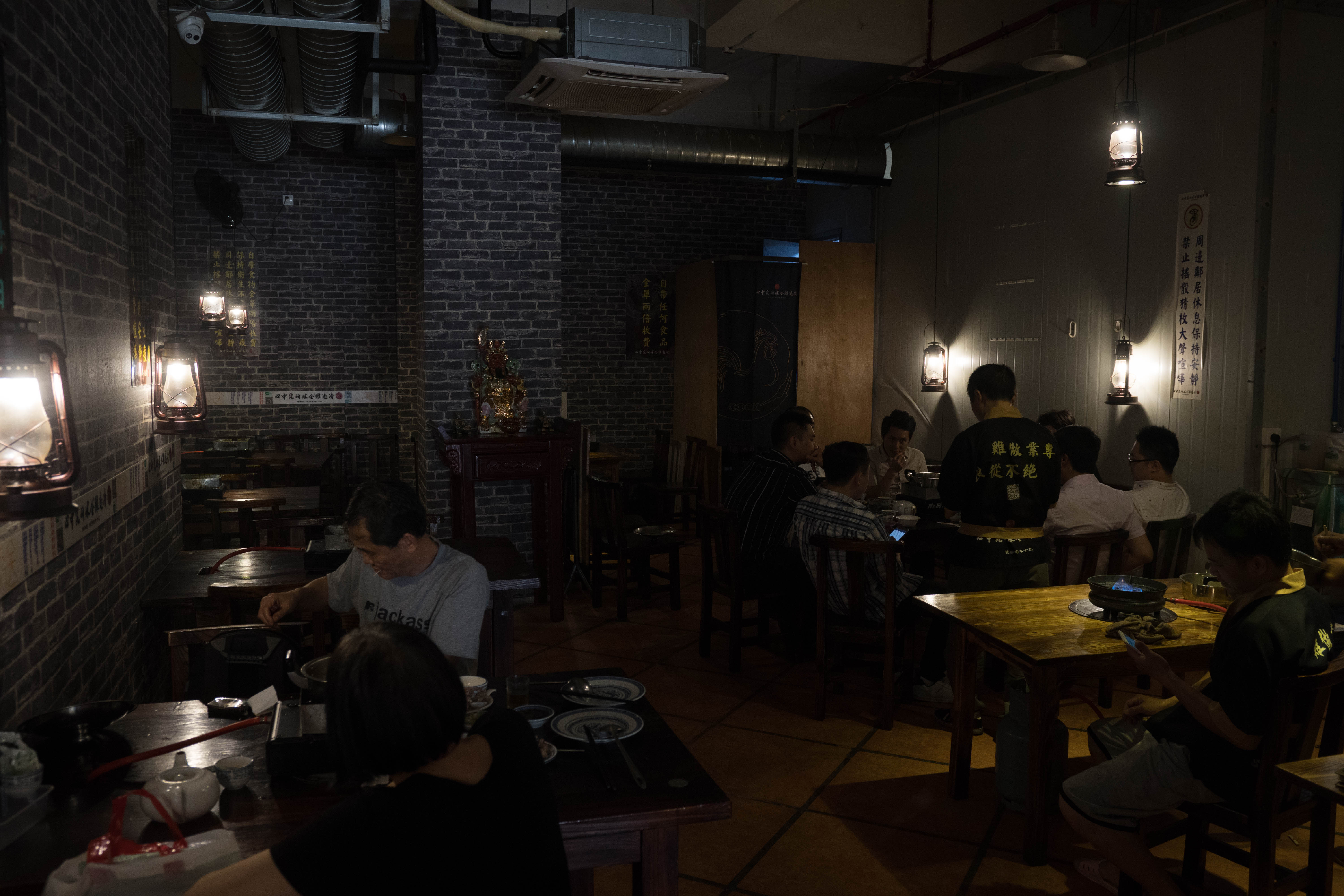 说实话我很反感餐厅取名XX研究所，抱着扫雷心态体验了其中一家