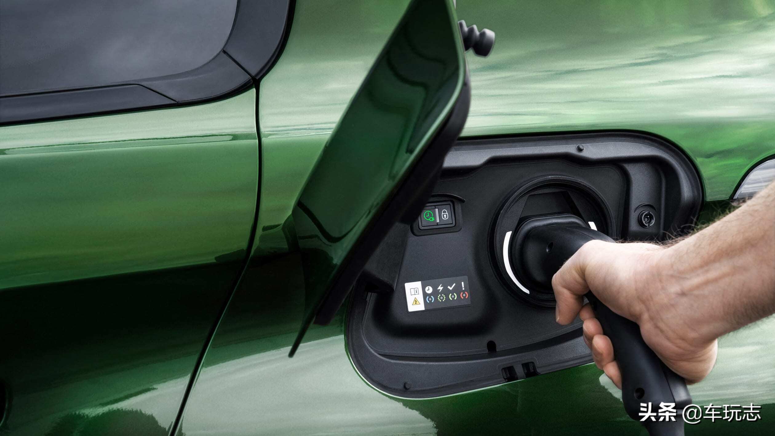 全新标致308二手车多少钱,标致308新款一万左右二手车