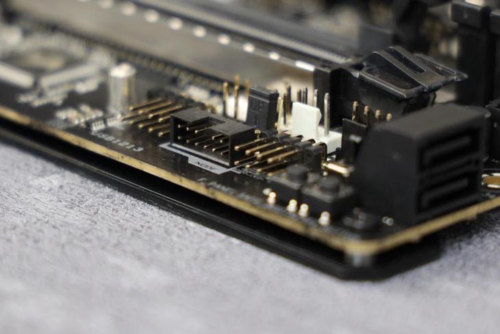 华硕rogx570-e2测评,华硕x570extreme