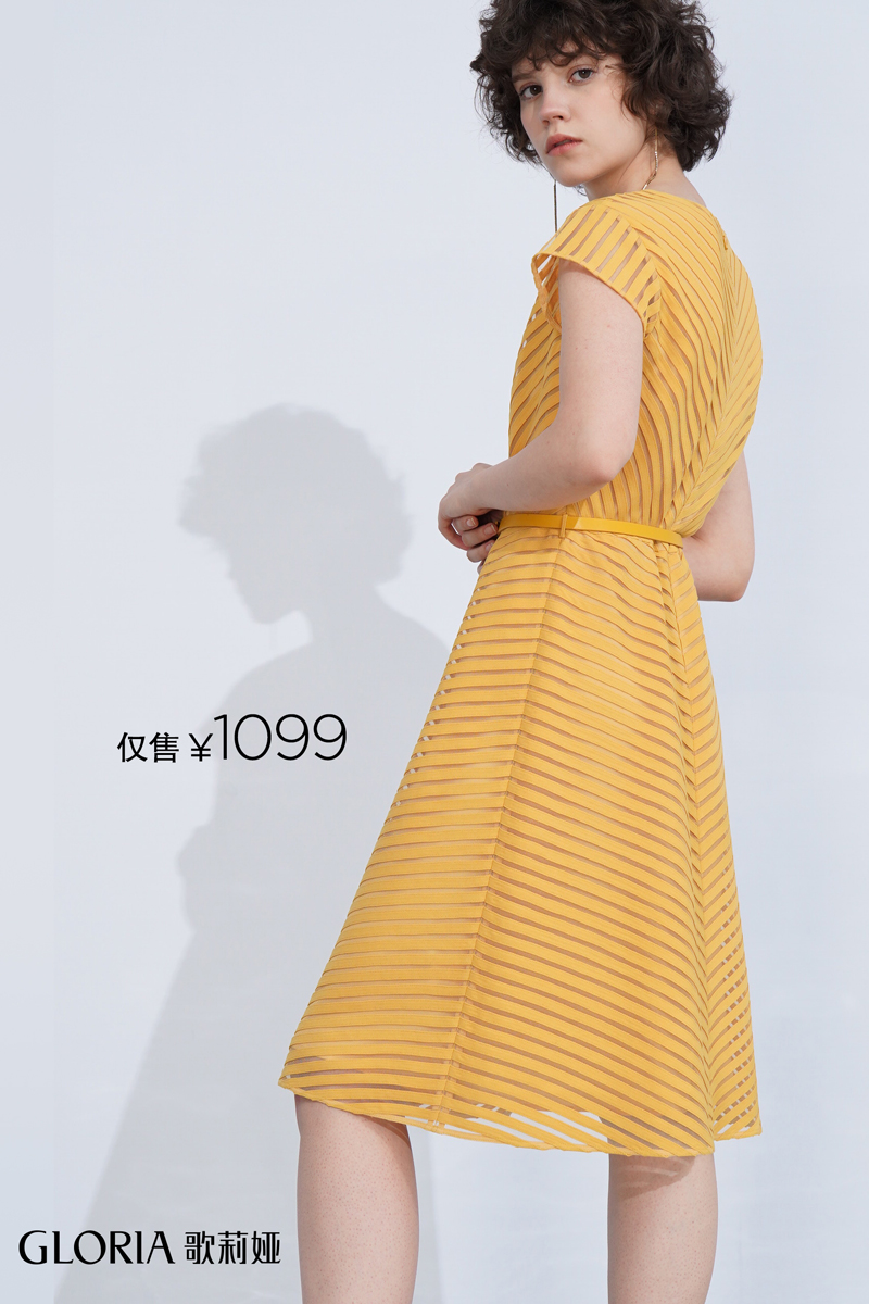 歌莉娅春季羊绒,歌莉娅春天风衣