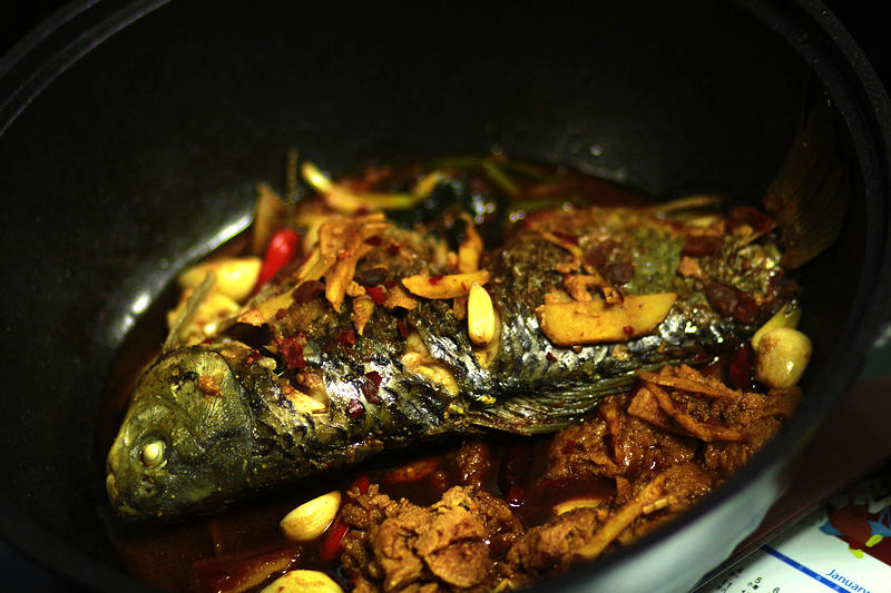 厨房空间开拓者---英国帝伯朗不粘锅,享受生活中美食的冲击