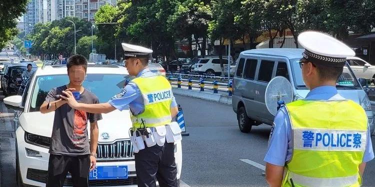 车检尾气检测数据作假,年检尾气不过关车检站有办法