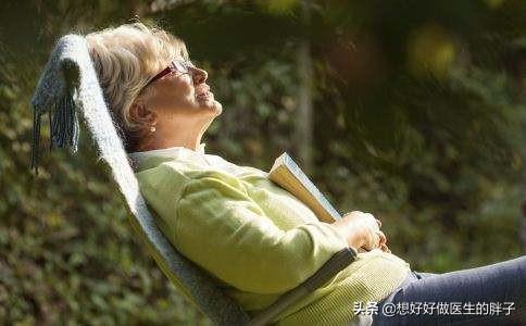 老年人天冷关节疼痛怎么缓解,老年人关节疼痛吃什么