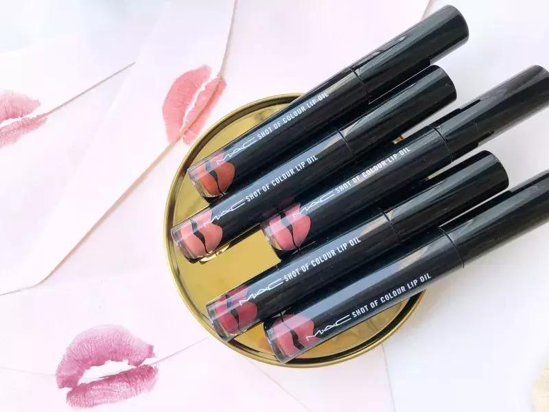 人间芭比lisa安利这个甜酷的女孩,人间芭比lisa穿高跟鞋