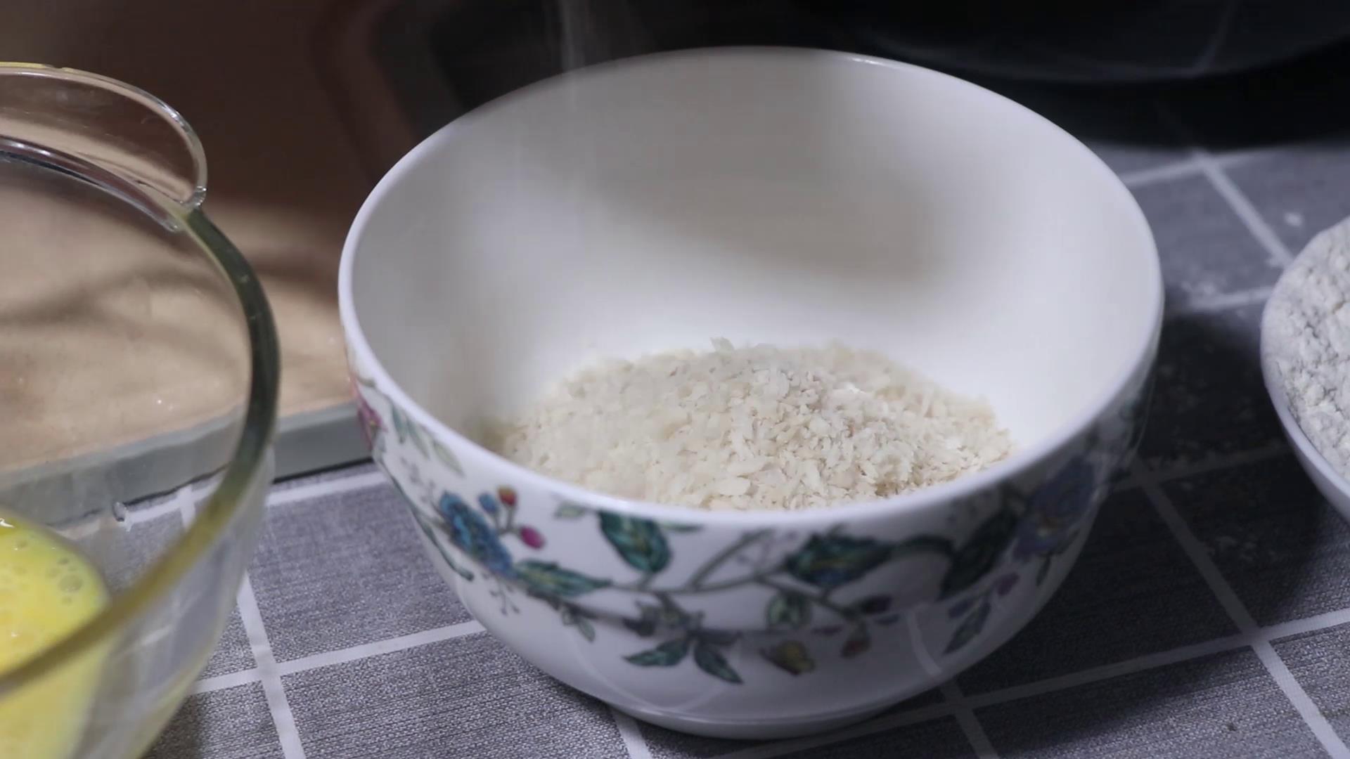 1个鸡蛋怎么做好吃,面粉做洋葱圈