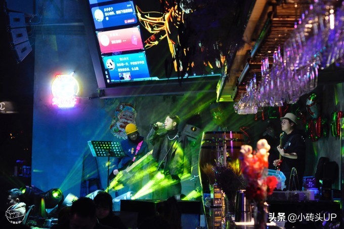 成都酒吧推荐不蹦迪,成都酒吧有哪些酒