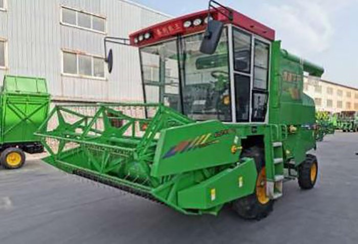 大型联合收割机多少钱一台进口,联合收割机报价大全新款