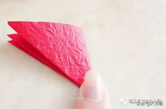 「马上就办真抓实干」明溪县实验幼儿园“三八”节创意小制作——特别的爱送给亲爱的你