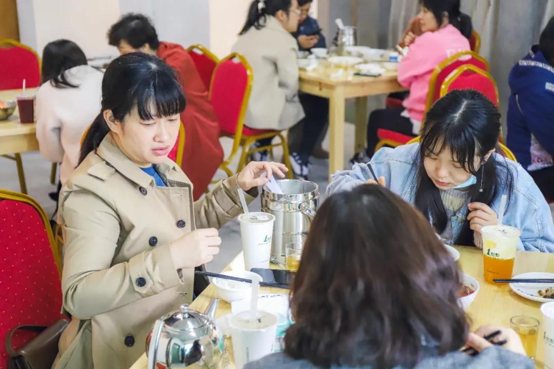 神经哥回归过程,神经哥原唱歌曲