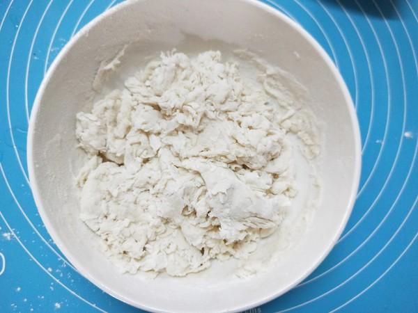 烙饼做出来有点硬怎么回事,烙饼发硬不好吃只需加这两样