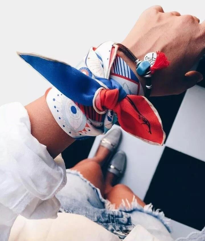 一学就会的丝巾五种系法,大长款丝巾的花样系法大全