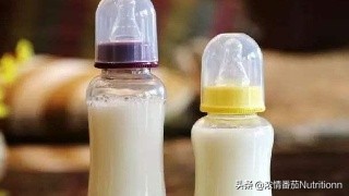 兑好的奶粉有奶块是什么问题,奶粉冲完有奶块是真的吗