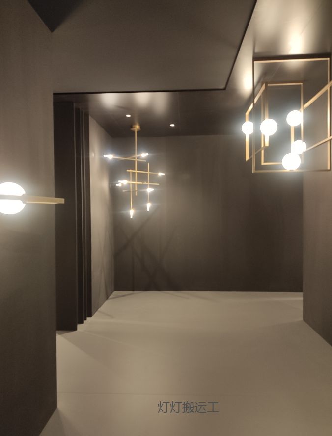 【视频国内首发】2019米兰家具展第一期总结：装饰灯饰篇