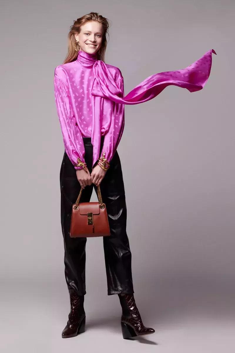 同样的衬衫别人穿怎么就那么好看,每个人都有的衬衫