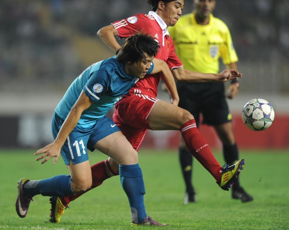 归化球员遭嘲笑,李玮锋谈归化球员