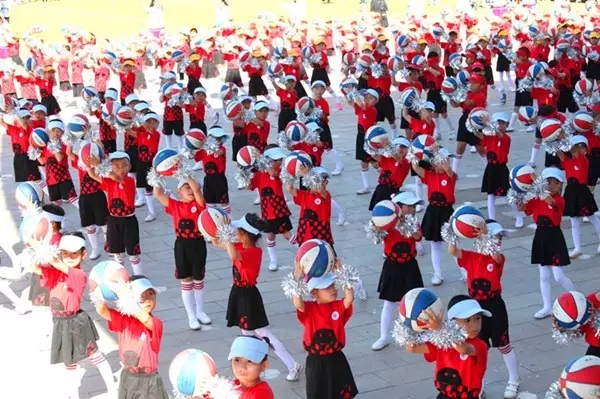 幼儿园秋季运动会活动总结,幼儿园秋收主题秋季运动会