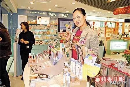 他大概是娱乐圈唯一靠小红书翻身的女明星